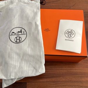 Hermes shoebox with shoe bags.